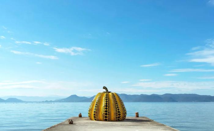 草間彌生南瓜雕塑