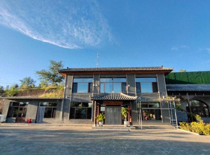 敖包山居民宿外觀