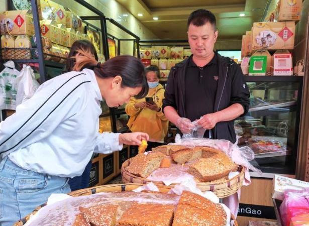 吳氏火烤蛋糕製作過程